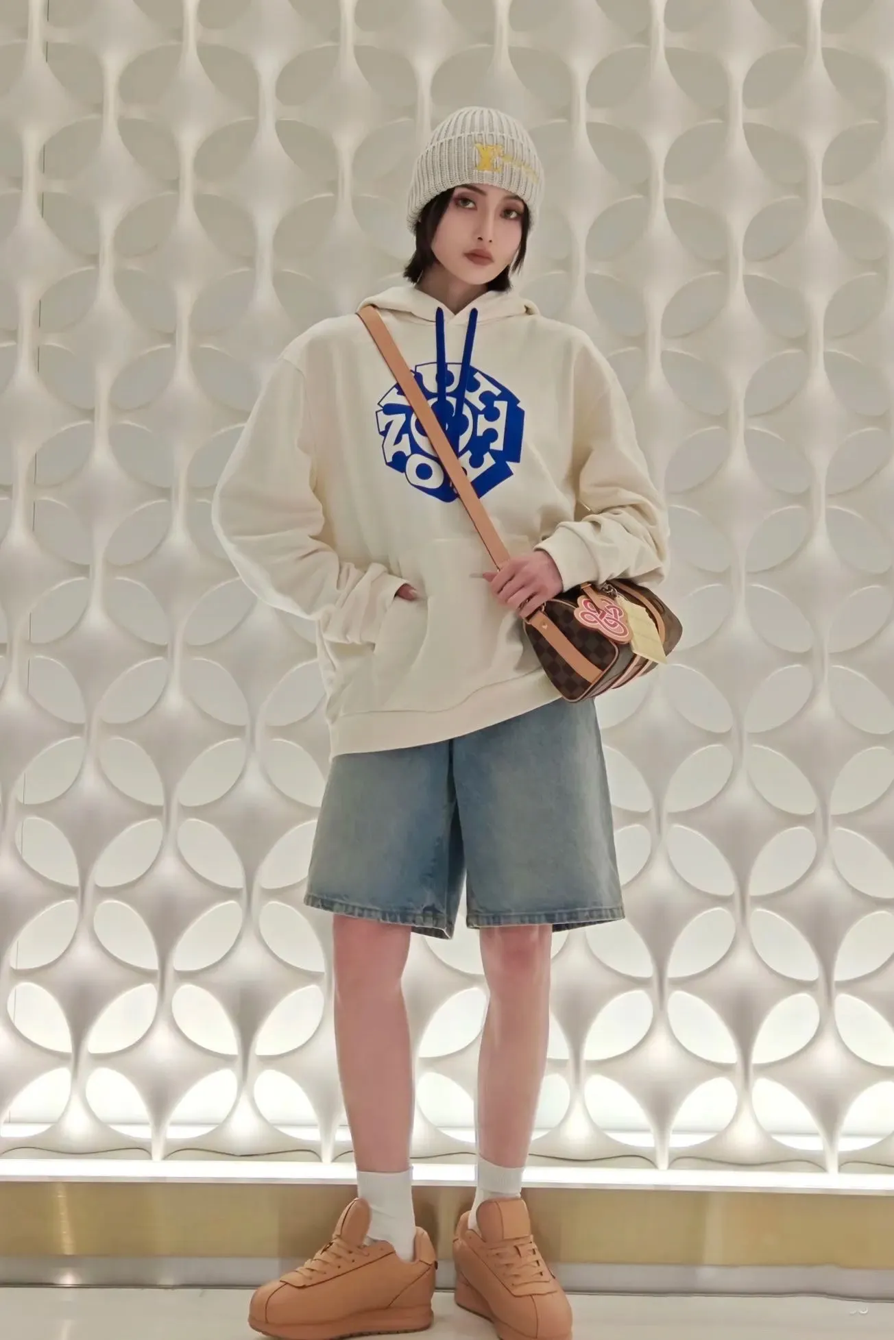 Louis Vuitton/Louis Vuitton 25Fw three-dimensional floral letter print hooded sweatshirt